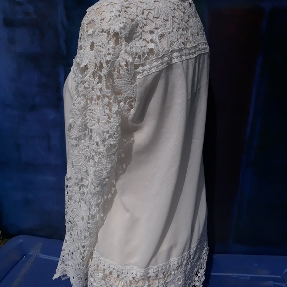 Prettiest white lace trim boho hippie Festival top - Picture 6 of 7